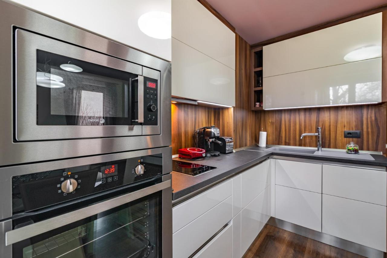 Apartament Cosy Luxury Flat In The Centrum- 90sqm - 3 Rooms. Warna