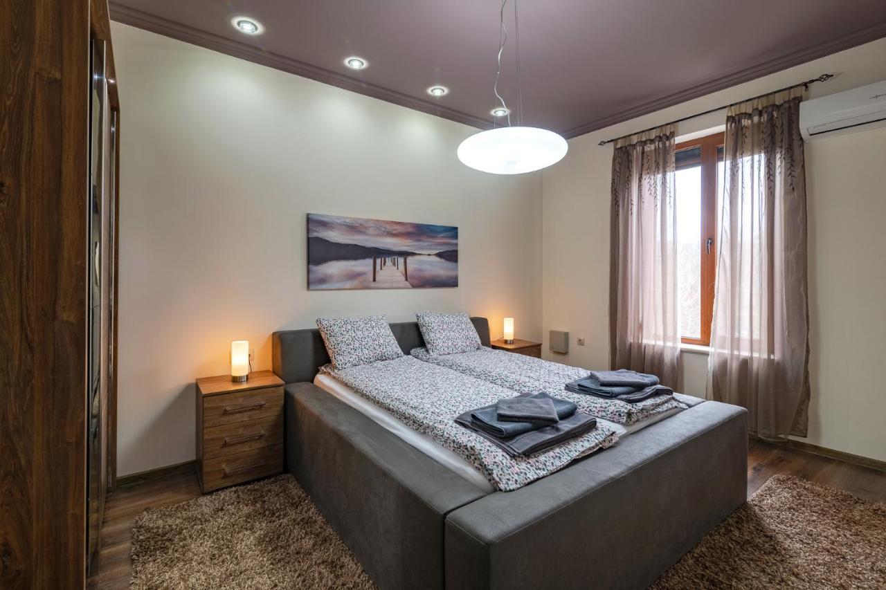 Cosy Luxury Flat In The Centrum- 90sqm - 3 Rooms. * Warna