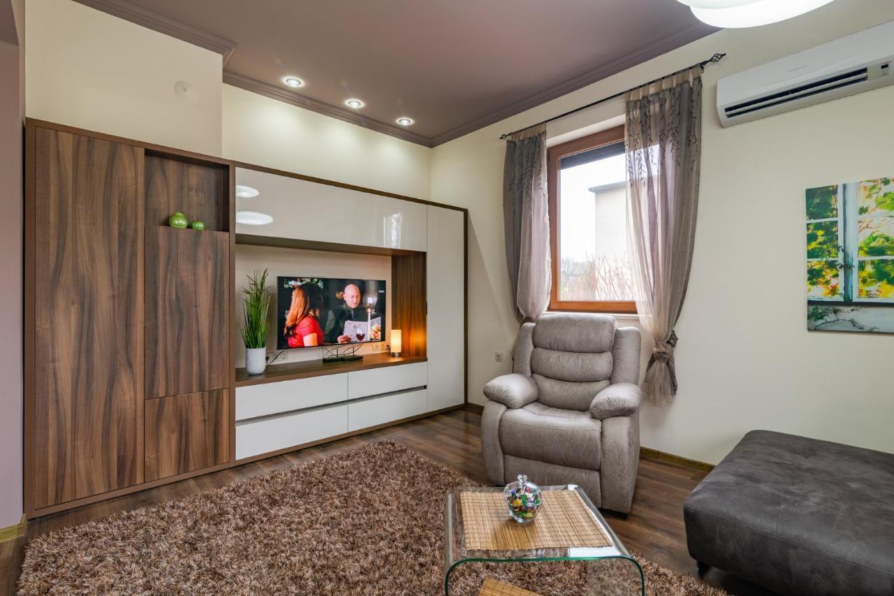 Cosy Luxury Flat In The Centrum- 90sqm - 3 Rooms. * Warna